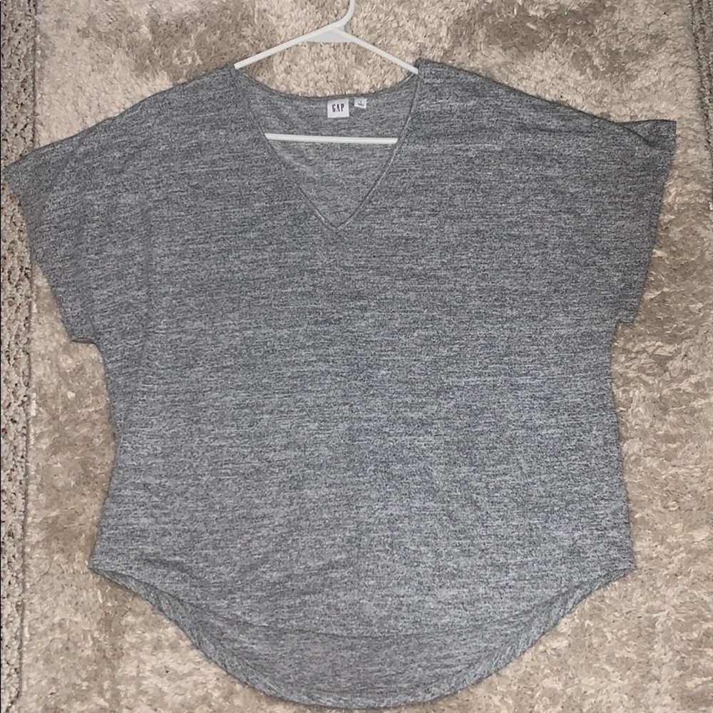 Gap Gray Short Sleeve Top